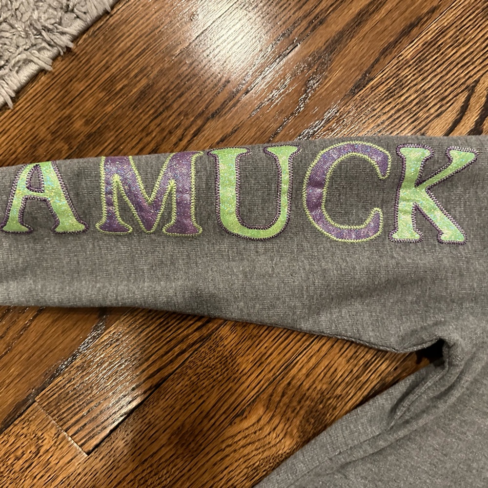 Hocus Pocus Disney Gray Knit Fabric Women’s - Picture 4 of 14